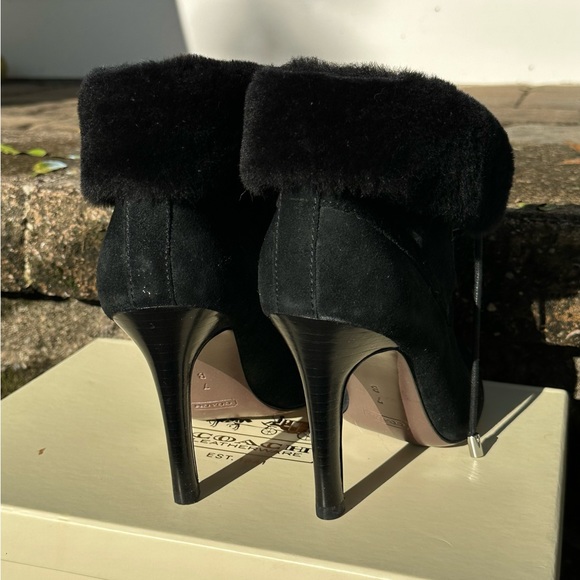 New in box Coach Malia Suede Shearling High Heeled Booties - Picture 6 of 7